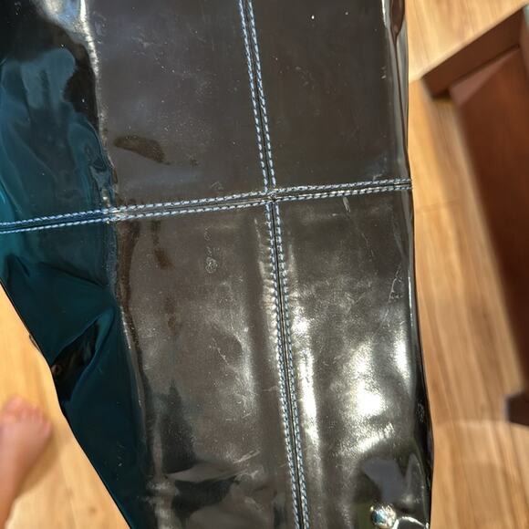 Tod's Black Patent Leather Tote Bag 15"x10.5"x5" Structured Designer Handbag - Picture 4 of 14